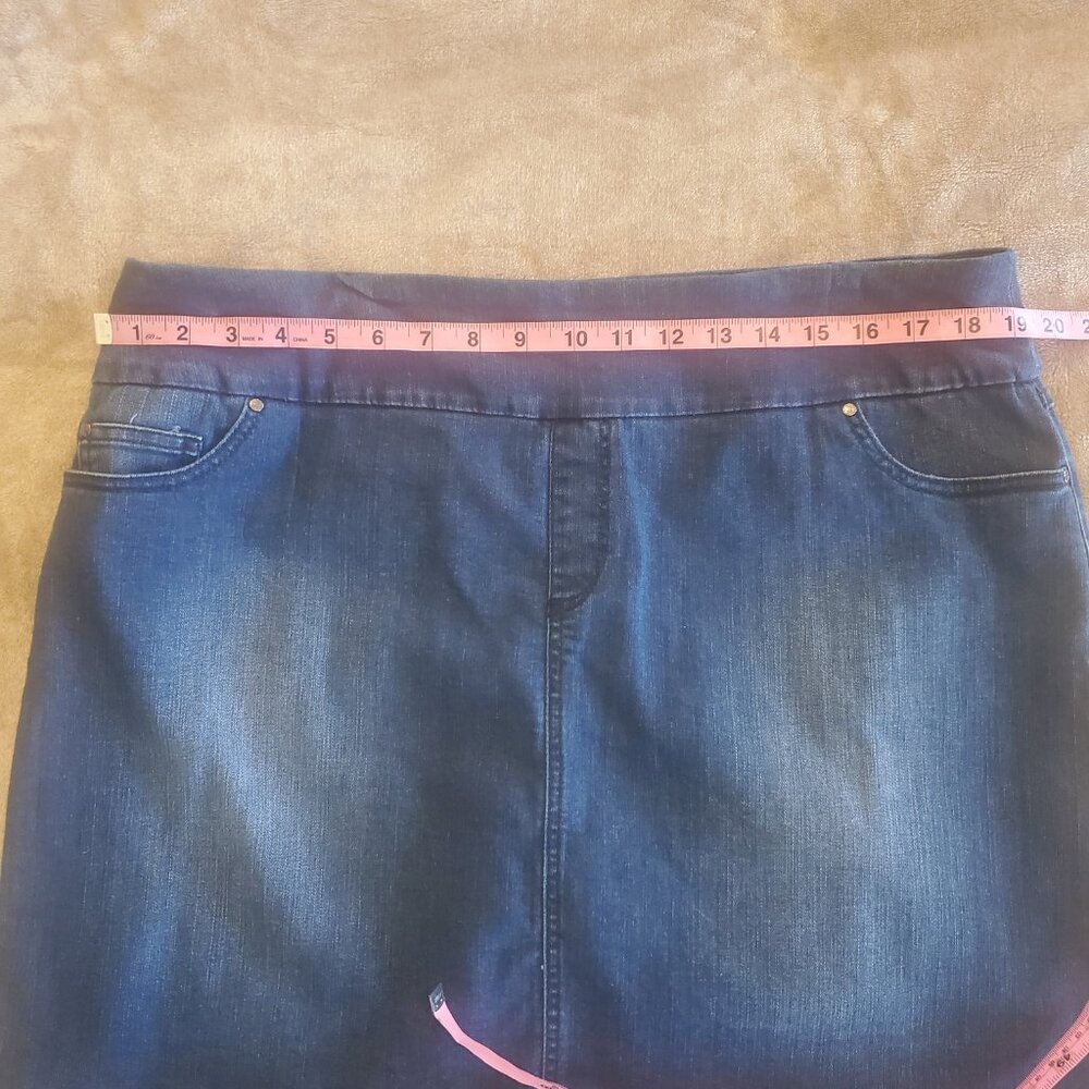 Denim Skort for Women - Picture 6 of 9
